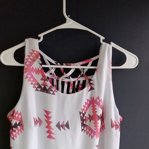 Heart Soul Dresses & Skirts - EUC Heart Soul pink white summer midi dress size small